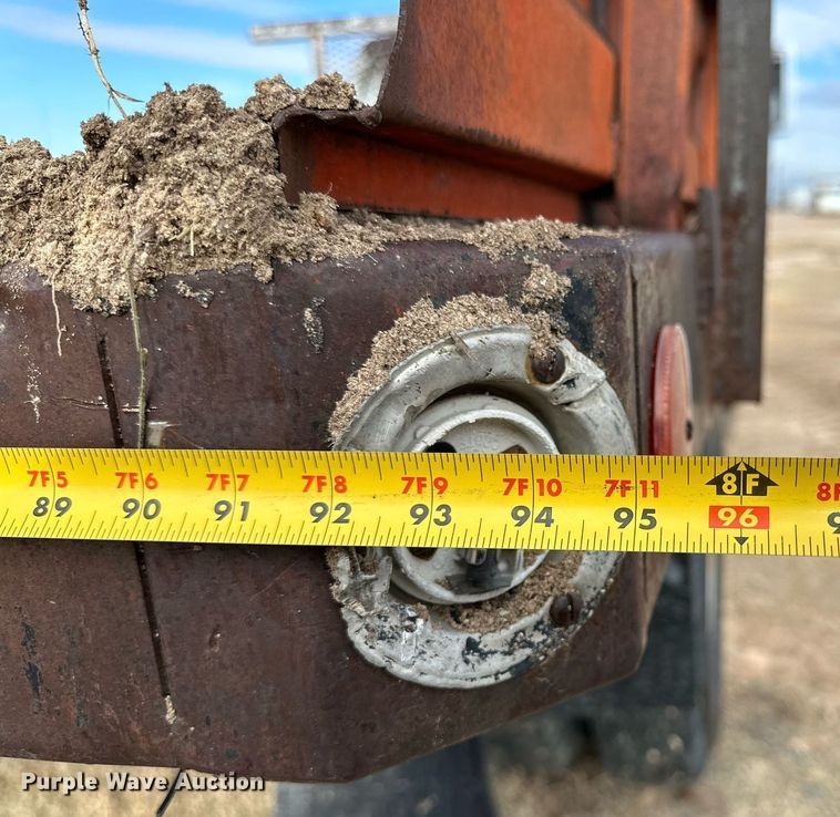 image for item IB9291 1986 GMC C6000  dump flatbed truck