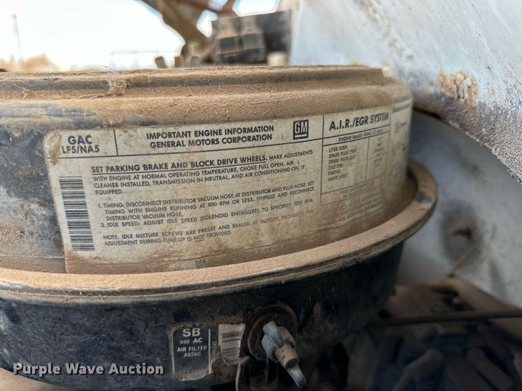 image for item IB9291 1986 GMC C6000  dump flatbed truck