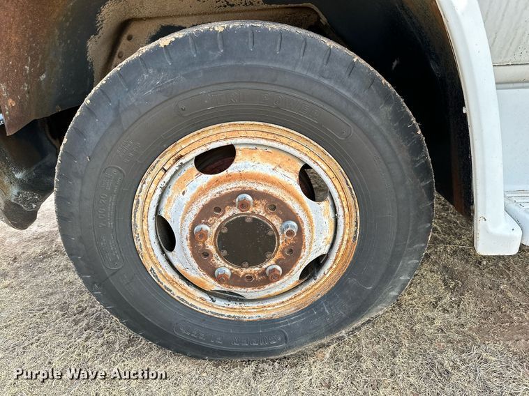 image for item IB9291 1986 GMC C6000  dump flatbed truck