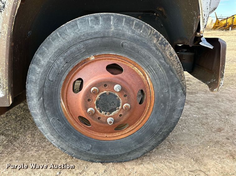 image for item IB9291 1986 GMC C6000  dump flatbed truck