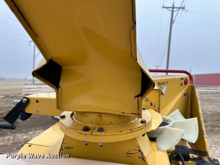 image for item IB9309 2008 Vermeer BC1000XL  wood chipper