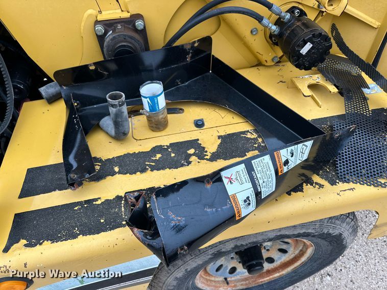 image for item IB9309 2008 Vermeer BC1000XL  wood chipper