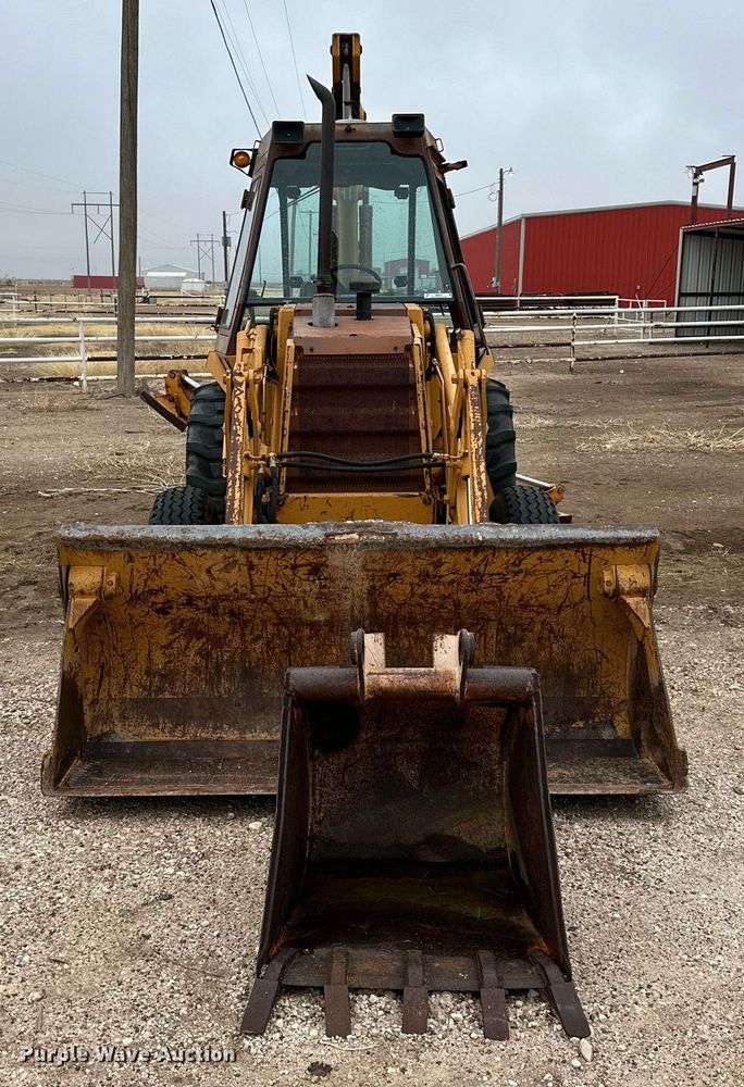 image for item IB9310 Case 580 Super E  backhoe