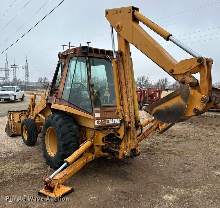 image for item IB9310 Case 580 Super E  backhoe