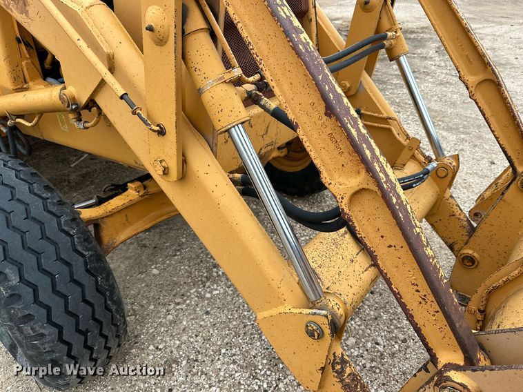 image for item IB9310 Case 580 Super E  backhoe