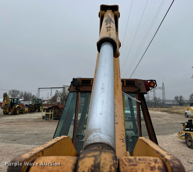 image for item IB9310 Case 580 Super E  backhoe