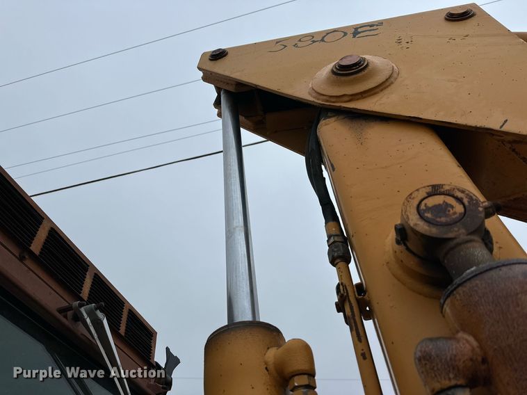 image for item IB9310 Case 580 Super E  backhoe