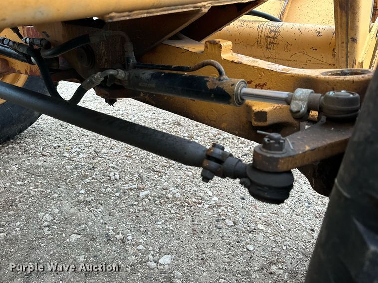 image for item IB9310 Case 580 Super E  backhoe