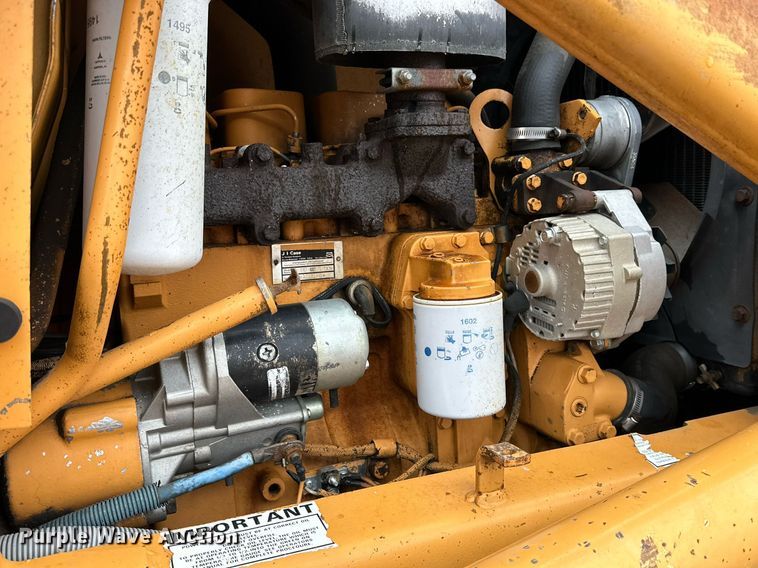 image for item IB9310 Case 580 Super E  backhoe