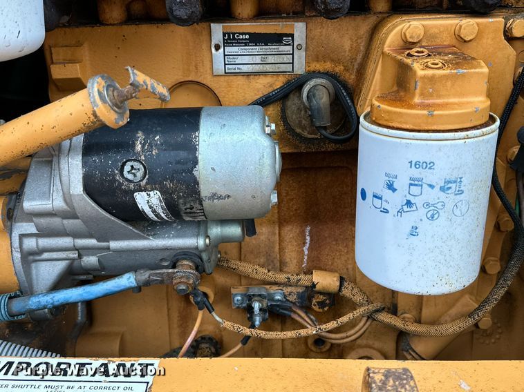 image for item IB9310 Case 580 Super E  backhoe