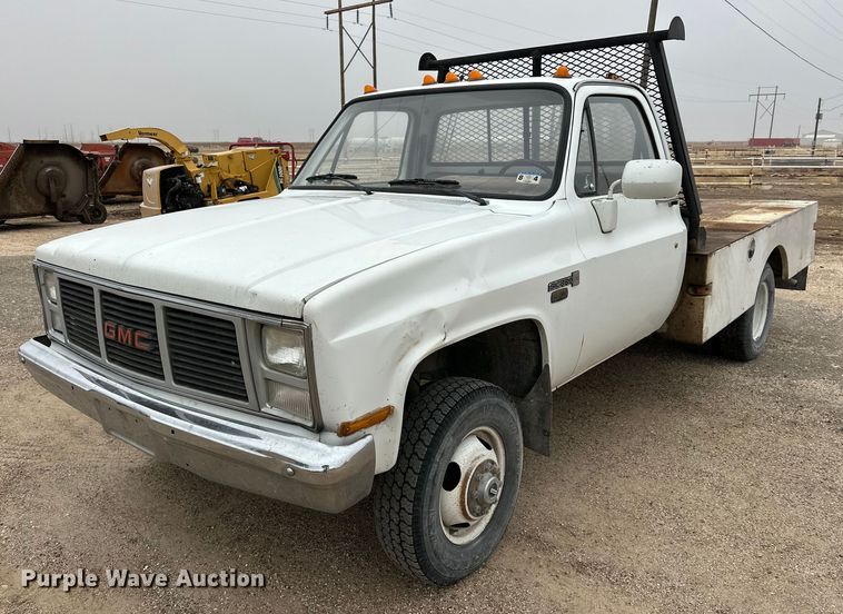 image for item IB9311 1985 GMC Sierra 3500  flatbed pickup truck