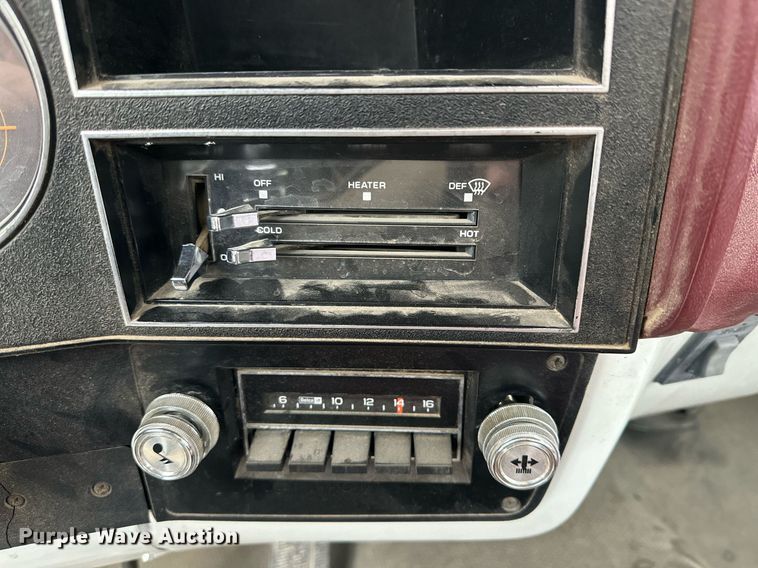 image for item IB9311 1985 GMC Sierra 3500  flatbed pickup truck