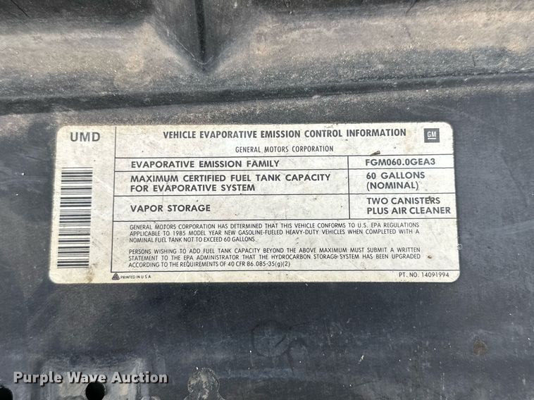 image for item IB9311 1985 GMC Sierra 3500  flatbed pickup truck