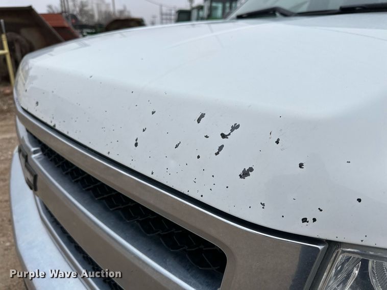 image for item IB9313 2011 Chevrolet Silverado 1500  Crew Cab pickup truck