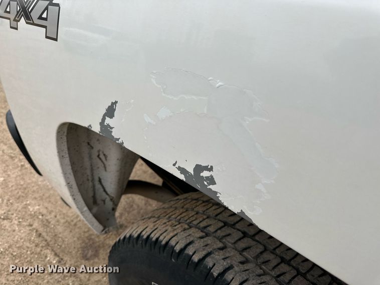 image for item IB9313 2011 Chevrolet Silverado 1500  Crew Cab pickup truck