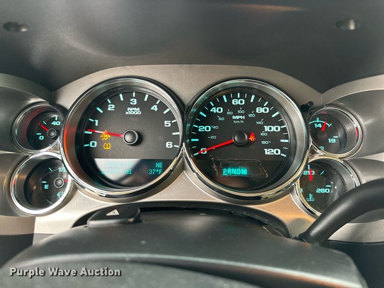 image for item IB9313 2011 Chevrolet Silverado 1500  Crew Cab pickup truck