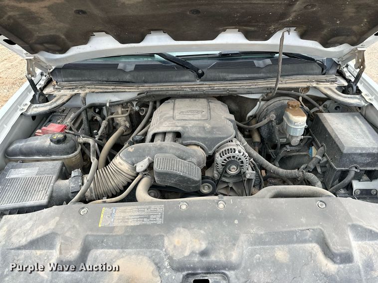 image for item IB9313 2011 Chevrolet Silverado 1500  Crew Cab pickup truck