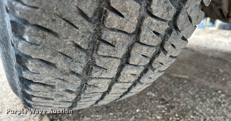 image for item IB9313 2011 Chevrolet Silverado 1500  Crew Cab pickup truck