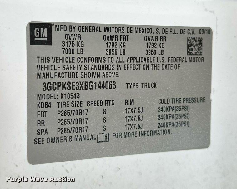 image for item IB9313 2011 Chevrolet Silverado 1500  Crew Cab pickup truck