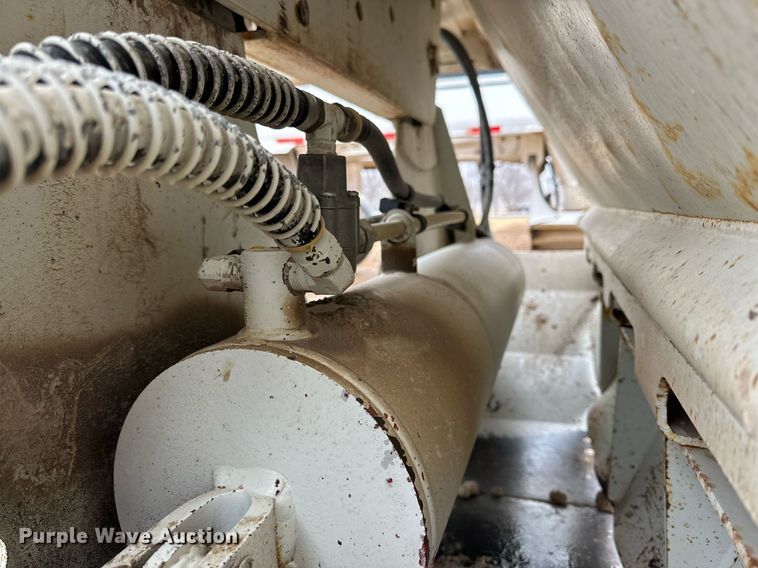 image for item IB9315 2015 Load King  bottom dump trailer