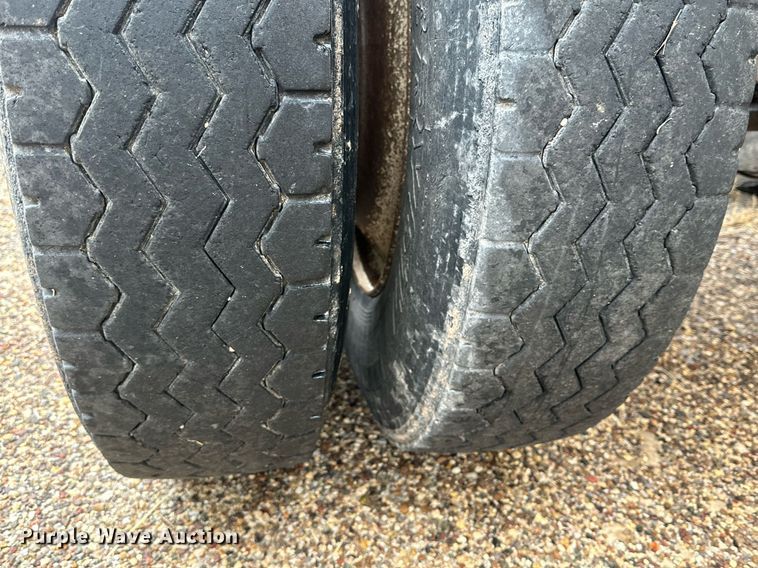 image for item IB9315 2015 Load King  bottom dump trailer