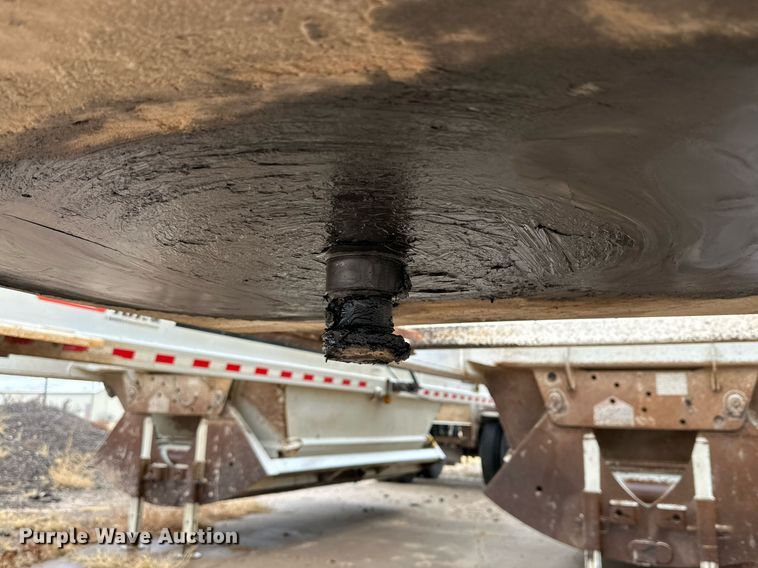 image for item IB9316 2013 Load King  bottom dump trailer