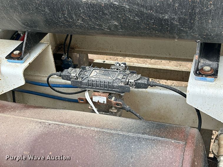 image for item IB9316 2013 Load King  bottom dump trailer