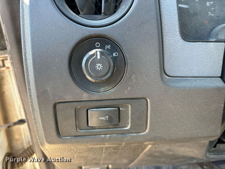 image for item IB9318 2011 Ford F150  pickup truck