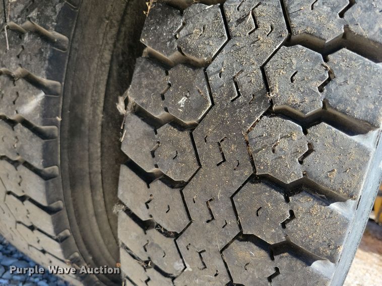 image for item JO9040 2003 Blue Bird  school bus