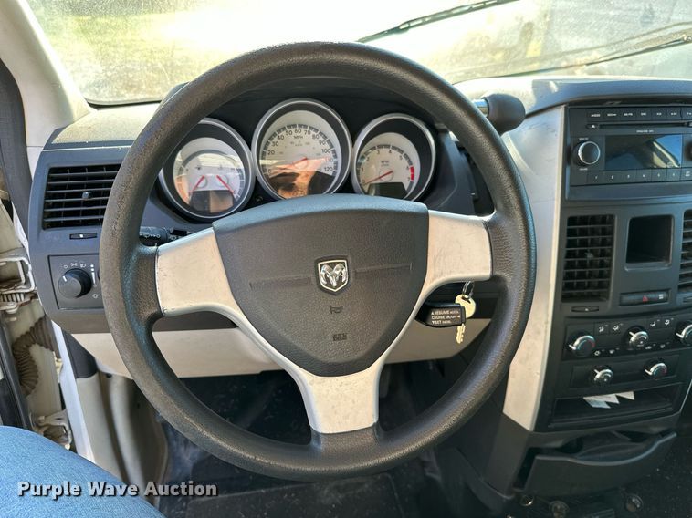 image for item KN9543 2010 Dodge Grand Caravan  handicap accessible van