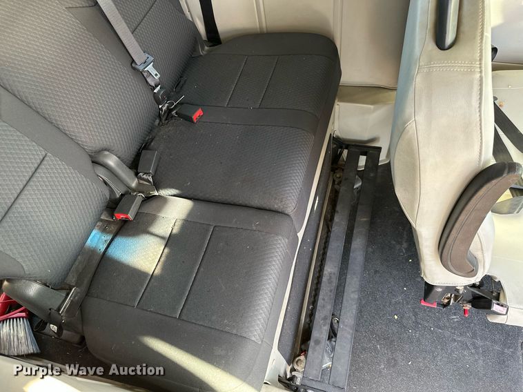 image for item KN9543 2010 Dodge Grand Caravan  handicap accessible van