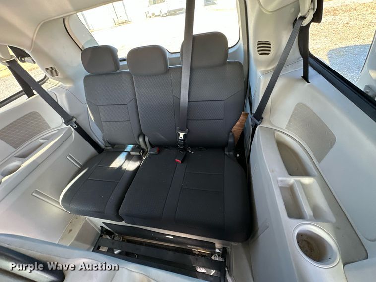 image for item KN9543 2010 Dodge Grand Caravan  handicap accessible van