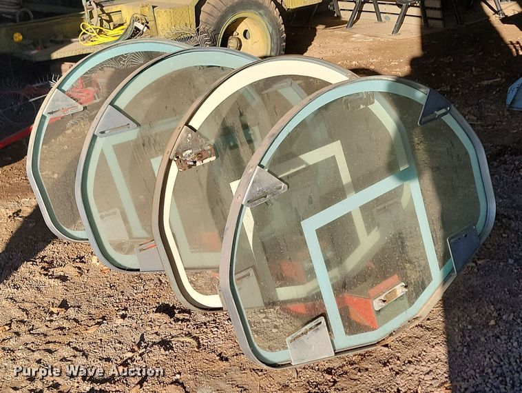 image for item KT9941 (4) basketball hoops