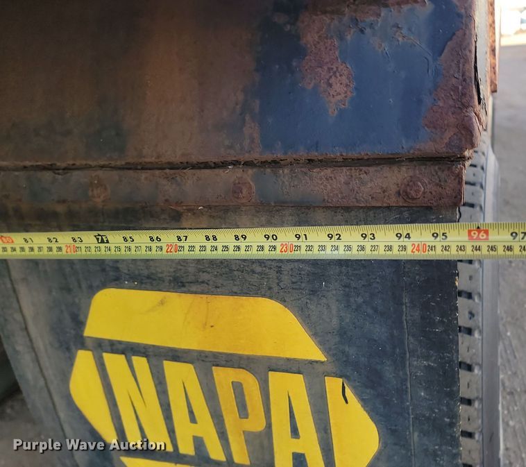 image for item KT9951 1990 GMC C7H064  dump truck