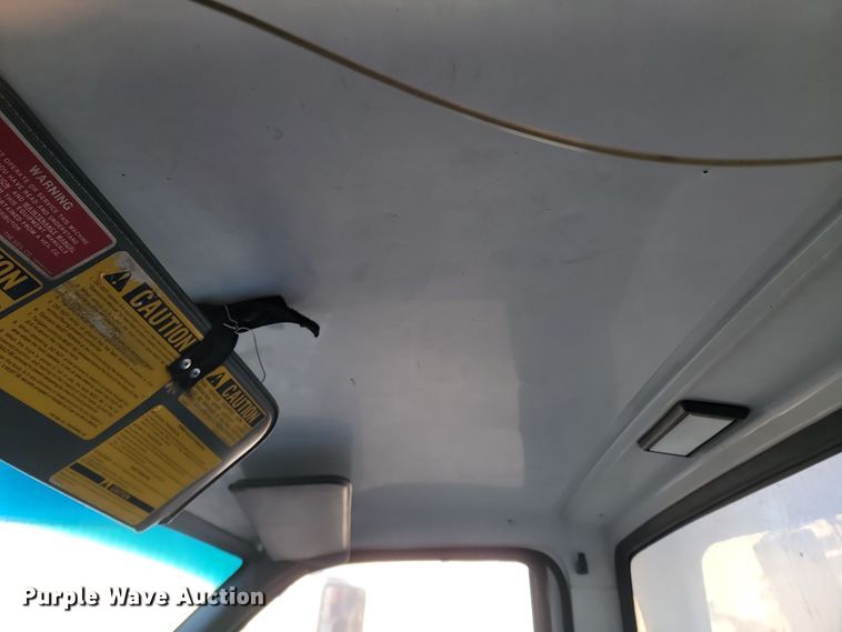 image for item KT9951 1990 GMC C7H064  dump truck