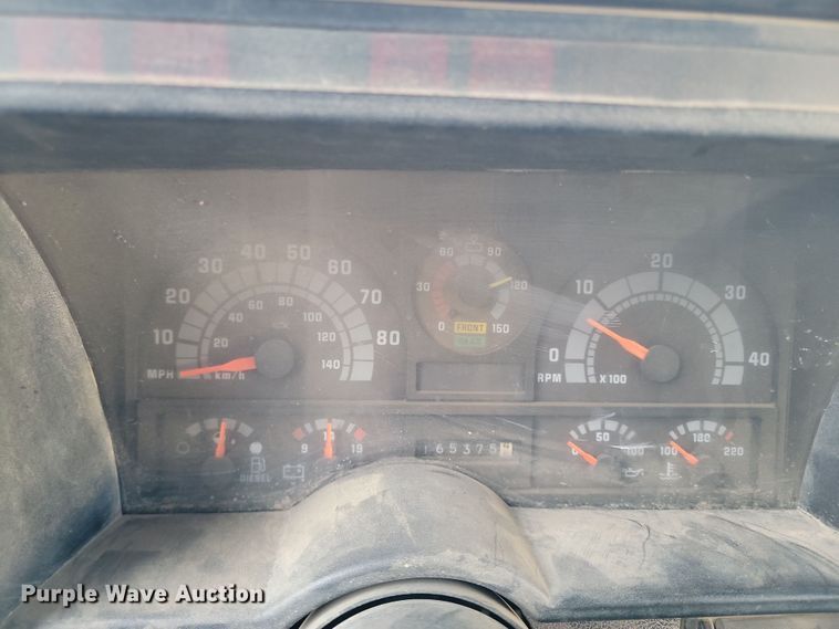 image for item KT9951 1990 GMC C7H064  dump truck