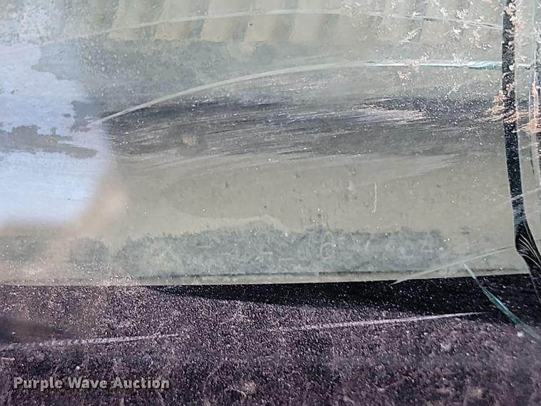 image for item KT9951 1990 GMC C7H064  dump truck