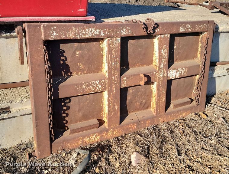 image for item KT9951 1990 GMC C7H064  dump truck