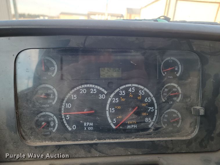 image for item KT9952 2005 Sterling Acterra  refuse truck