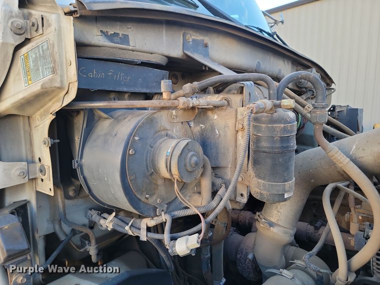 image for item KT9952 2005 Sterling Acterra  refuse truck