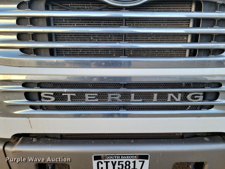 image for item KT9952 2005 Sterling Acterra  refuse truck