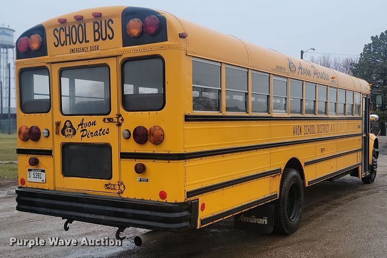 image for item KU9095 1999 International  school bus