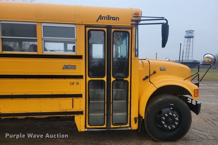 image for item KU9095 1999 International  school bus