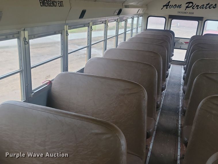 image for item KU9095 1999 International  school bus