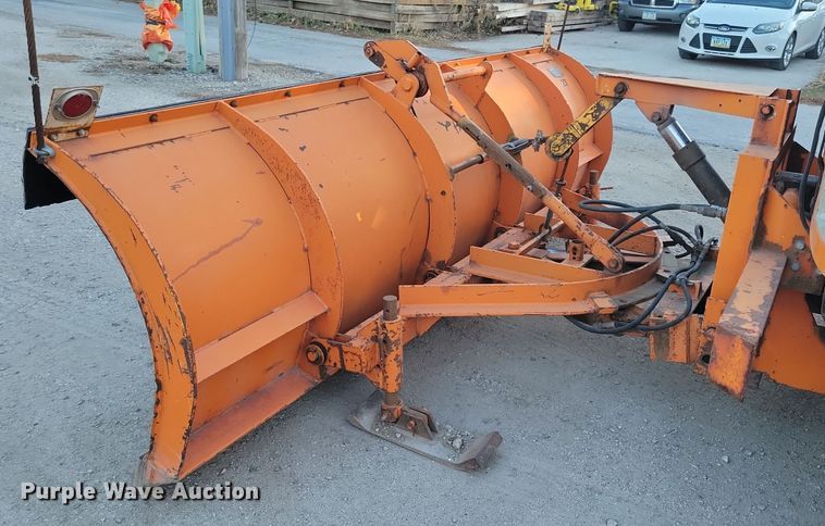 image for item LC9473 1996 International 4700  dump truck