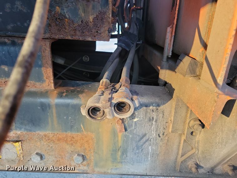 image for item LC9473 1996 International 4700  dump truck