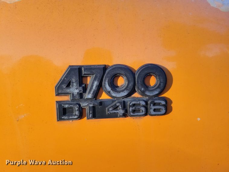 image for item LC9473 1996 International 4700  dump truck