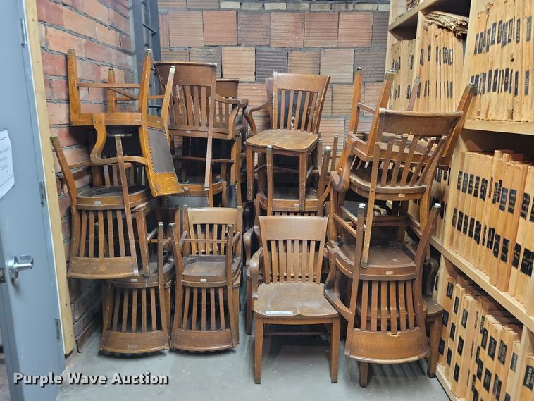 image for item LC9484 Approximately 27 wooden chairs