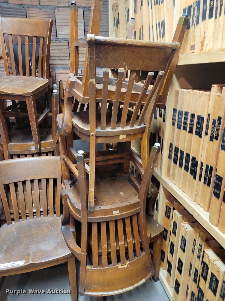image for item LC9484 Approximately 27 wooden chairs