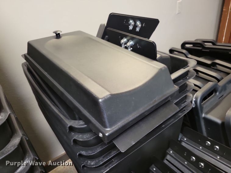 image for item LC9486 (17) ballot carts